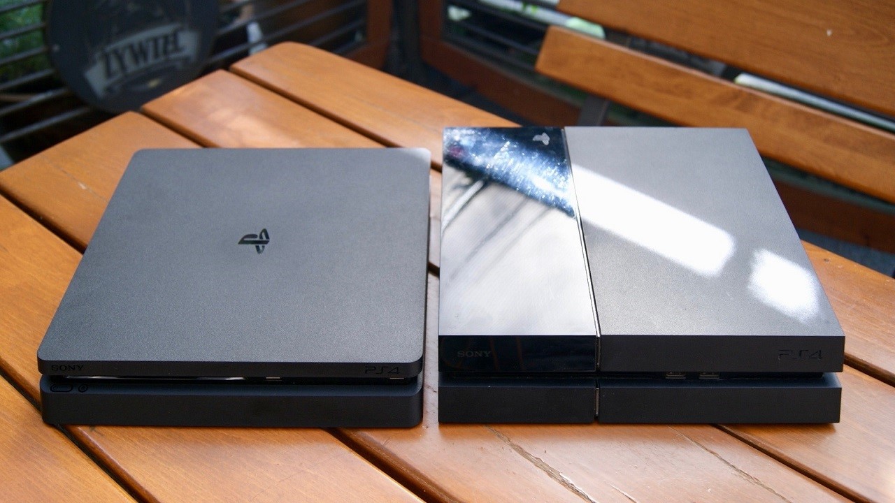 تفاوت PS4 Slim با PS4 Fat